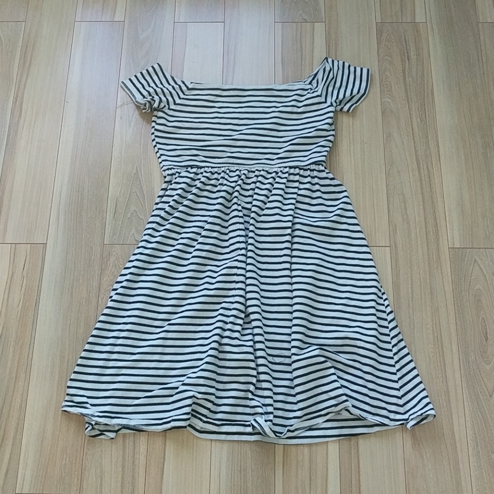Striped off the shoulder midi dress